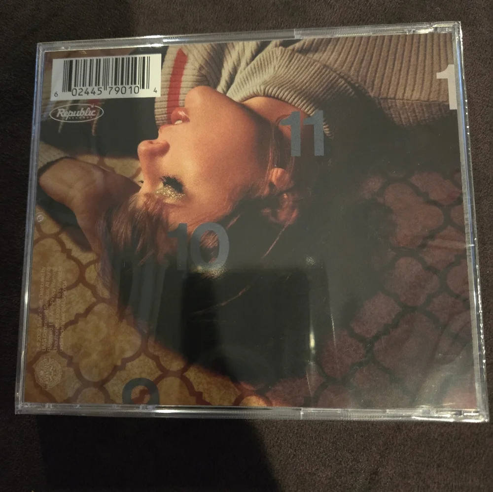 Taylor Swift midnights jade green edition cd - Picture 2 of 2